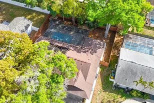 2208 Citrus Valley Cir, Palm Harbor, FL 34683 - Photo 32