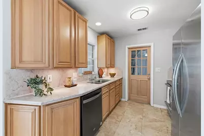 10754 63rd Avenue, Seminole, FL 33772 - Photo 12