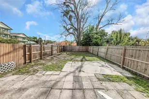 2613 N 21st St, Tampa, FL 33605 - Photo 2