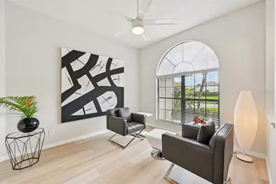 4719 Meadowview Circle, Sarasota, FL 34233 - Photo 6