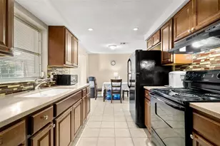4642 Eastwood Ln, Holiday, FL 34690 - Photo 8