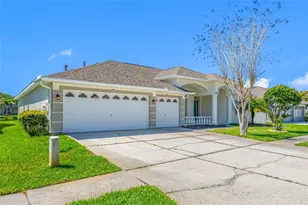 14606 Coral Berry Dr, Tampa, FL 33626 - Photo 2