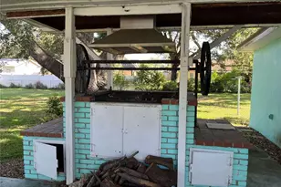 608 Knowles Rd, Brandon, FL 33511 - Photo 26