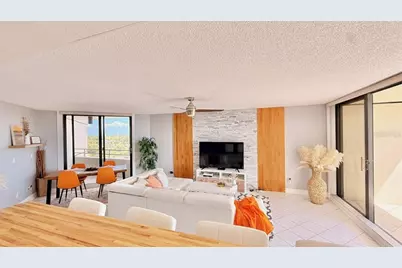 5940 Pelican Bay Plaza S #1105, Gulfport, FL 33707 - Photo 14