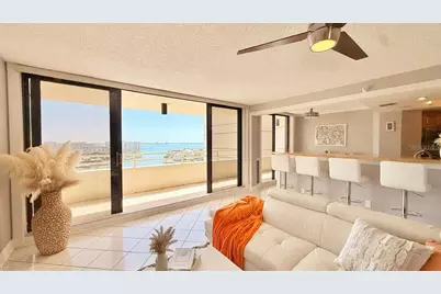 5940 Pelican Bay Plaza S #1105, Gulfport, FL 33707 - Photo 10