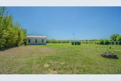 32646 Wesley Way, Dade City, FL 33525 - Photo 26
