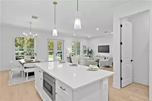 440 Gilman Pl N, Saint Petersburg, FL 33716 - Photo 6