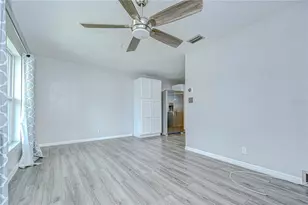 5325 8th Ave S, Gulfport, FL 33707 - Photo 8