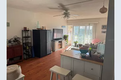 10365 Paradise Boulevard #10, Treasure Island, FL 33706 - Photo 8