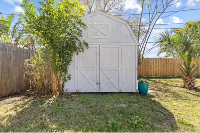 124 85th Avenue N, Saint Petersburg, FL 33702 - Photo 26