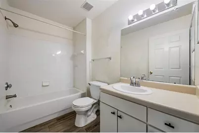 9846 Lake Chase Island Way, Tampa, FL 33626 - Photo 26