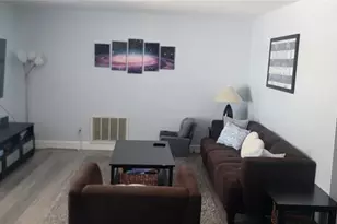 1705 Ironwood Ct E, Oldsmar, FL 34677 - Photo 8