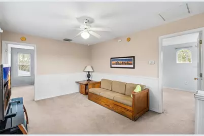 5919 Jaegerglen Drive, Lithia, FL 33547 - Photo 34