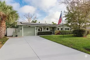 6377 13th Ave N, Saint Petersburg, FL 33710 - Photo 2
