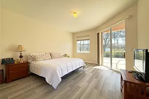 9011 Province St, Sarasota, FL 34240 - Photo 10