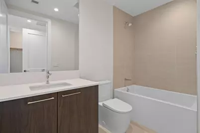 275 1st Avenue S #1001, Saint Petersburg, FL 33701 - Photo 28