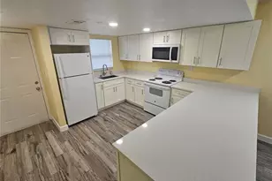 2045 Alpine Rd, Clearwater, FL 33755 - Photo 6