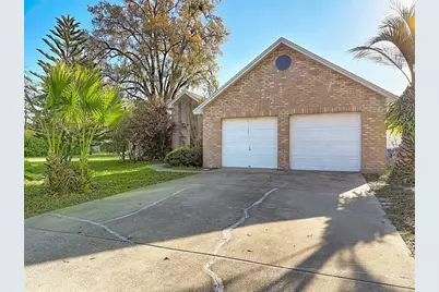 1040 Sawyers Court, Lutz, FL 33559 - Photo 12