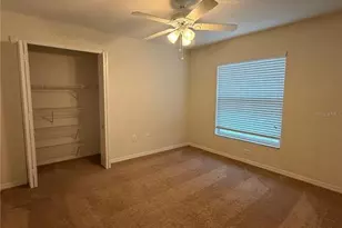 302 Crystal Goblet Ct, Valrico, FL 33594 - Photo 10