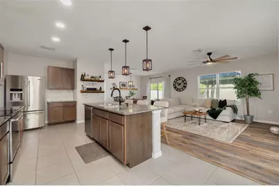 7518 Tuscan Bay Circle, Wesley Chapel, FL 33545 - Photo 6