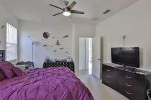 10546 Medford Lake Dr, Riverview, FL 33578 - Photo 14