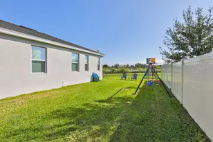 10546 Medford Lake Dr, Riverview, FL 33578 - Photo 22