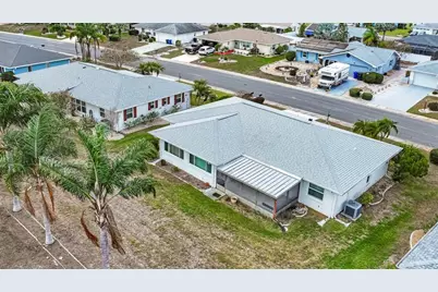 656 Fort Duquesna Drive, Sun City Center, FL 33573 - Photo 36