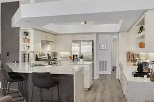 7437 Cheltnam Ct, New Port Richey, FL 34655 - Photo 4