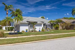 7437 Cheltnam Ct, New Port Richey, FL 34655 - Photo 10