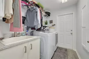 7437 Cheltnam Ct, New Port Richey, FL 34655 - Photo 42