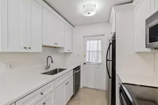 208 Danube Ave, Tampa, FL 33606 - Photo 10