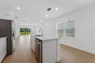 9931 Trellis Vine Wy, Parrish, FL 34219 - Photo 6