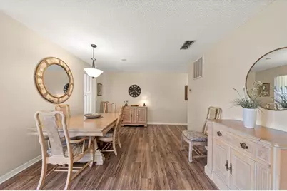 6080 80 Street N #102, Saint Petersburg, FL 33709 - Photo 8