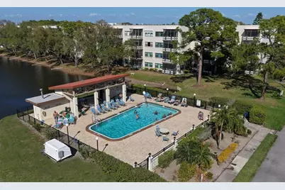 6080 80 Street N #102, Saint Petersburg, FL 33709 - Photo 32