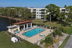 6080 80th St N, Saint Petersburg, FL 33709 - Photo 32