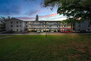 400 Glennes Ln, Dunedin, FL 34698 - Photo 1