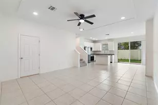 34214 Rogallo Ln, Wesley Chapel, FL 33545 - Photo 12