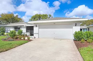 1409 Ingram Dr, Sun City Center, FL 33573 - Photo 2