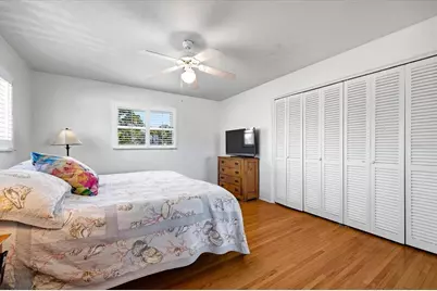 7886 9th Avenue S, Saint Petersburg, FL 33707 - Photo 34