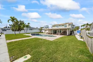 7886 9th Ave S, Saint Petersburg, FL 33707 - Photo 40