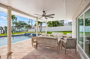 7886 9th Ave S, Saint Petersburg, FL 33707 - Photo 32