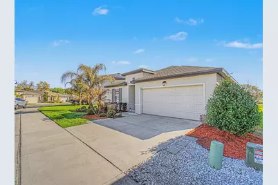 6938 Shelby Lynn Way, Zephyrhills, FL 33542 - Photo 4