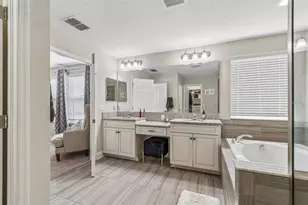 19328 Breynia Dr, Lutz, FL 33558 - Photo 42
