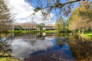 11231 Kapok Grand Cir, Saint Petersburg, FL 33708 - Photo 30