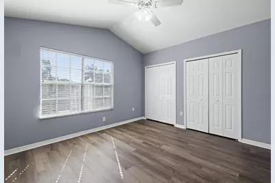 11231 Kapok Grand Circle, Saint Petersburg, FL 33708 - Photo 16