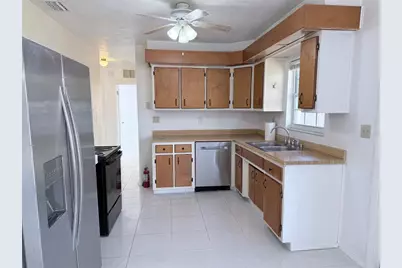 859 72nd Avenue N, Saint Petersburg, FL 33702 - Photo 10