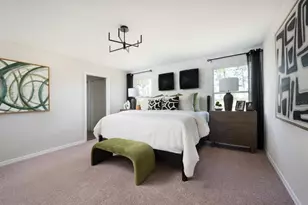 36688 Sagemoor Dr, Zephyrhills, FL 33541 - Photo 4