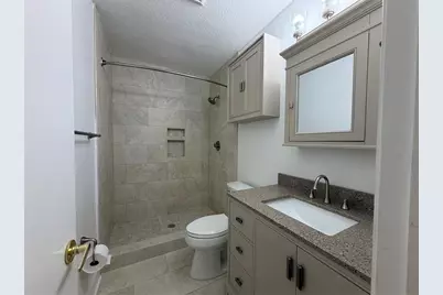 3230 W Saint Conrad Street, Tampa, FL 33607 - Photo 8