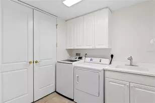 300 Beach Dr NE, Saint Petersburg, FL 33701 - Photo 42