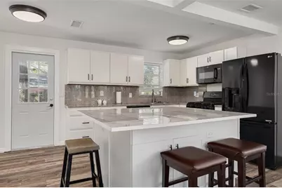 200 Broadway, Dunedin, FL 34698 - Photo 12